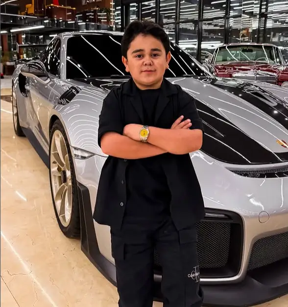 Abdu Rozik car collection