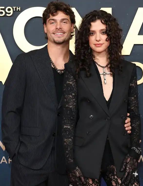 Lanie Gardner Photos