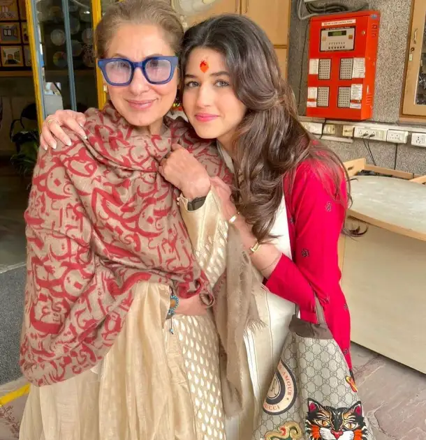 Dimple Kapadia Photos
